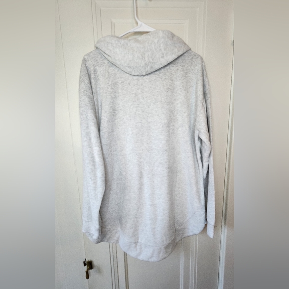 Chicago Bears Women's Hoodie Sleepwear Pullover Soft Terry Cloth NWT Medium NLF - Picture 6 of 8